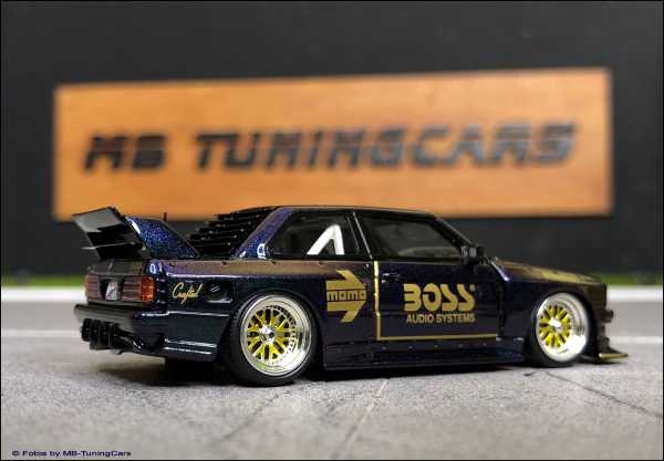 1:64 BMW E30 WIDEBODY - PURPLE CHAMELEON COLOR - LIMITED EDITION 199 Stk. inkl OVP